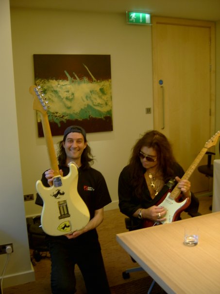 6491_1024523471109_3661687_n